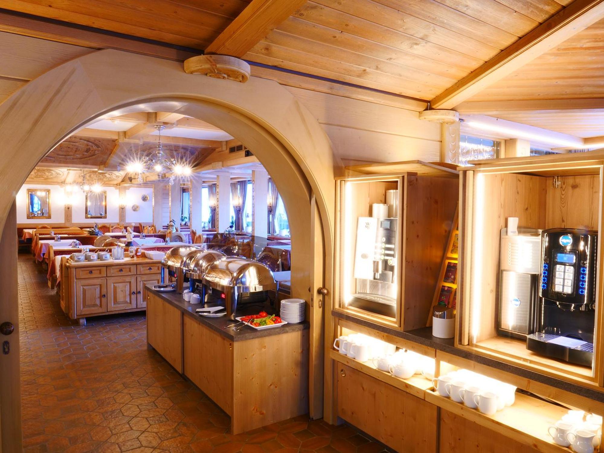 Parkhotel Sölden Buitenkant foto